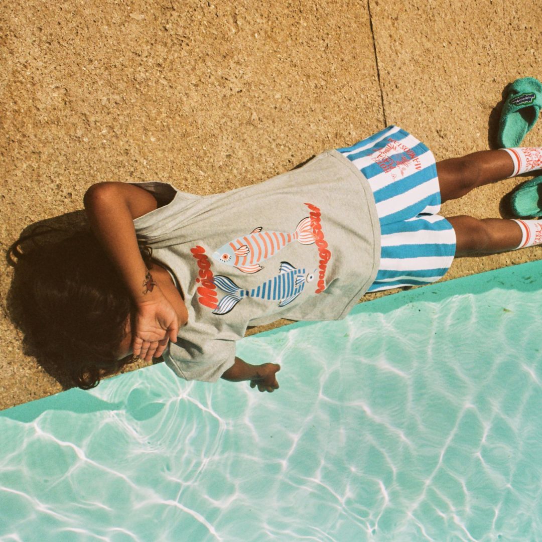                                                                                                                                                                                                                                Stripes Shorts 